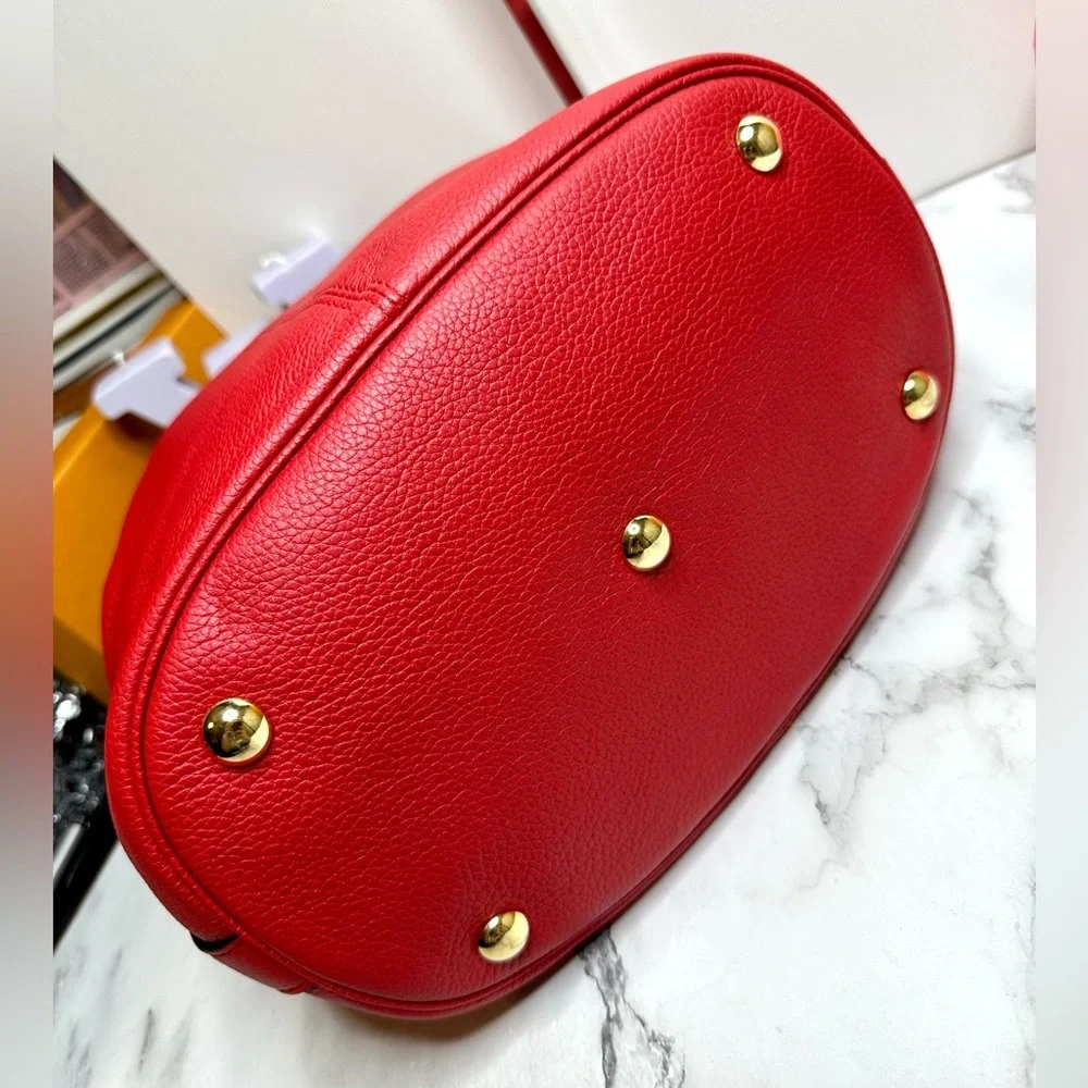 NEW! Alexander McQueen Secchiello Red Leather Skull Padlock Bucket Bag - Picture 11 of 17